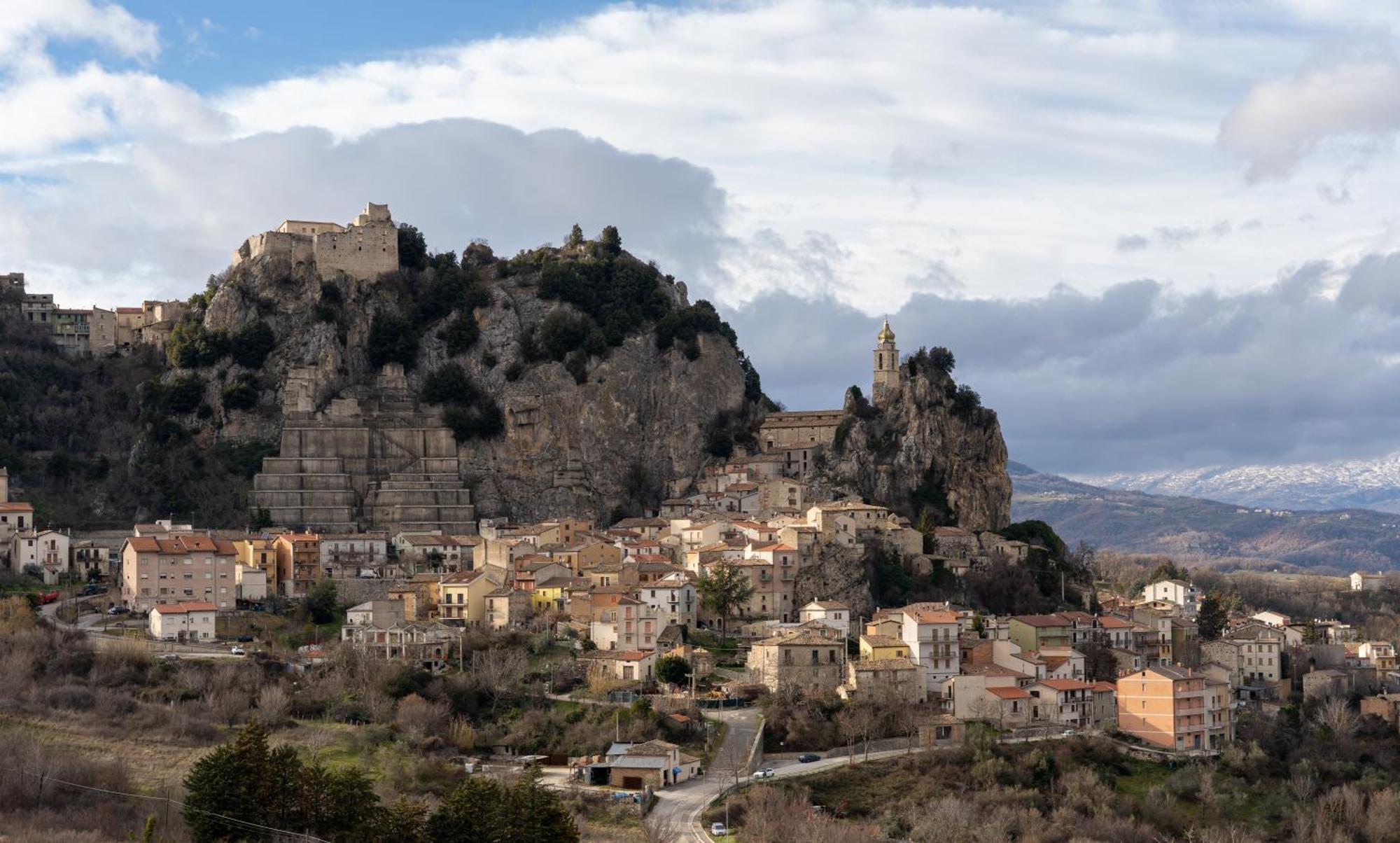 Domus Hotel Bagnoli Del Trigno Luaran gambar